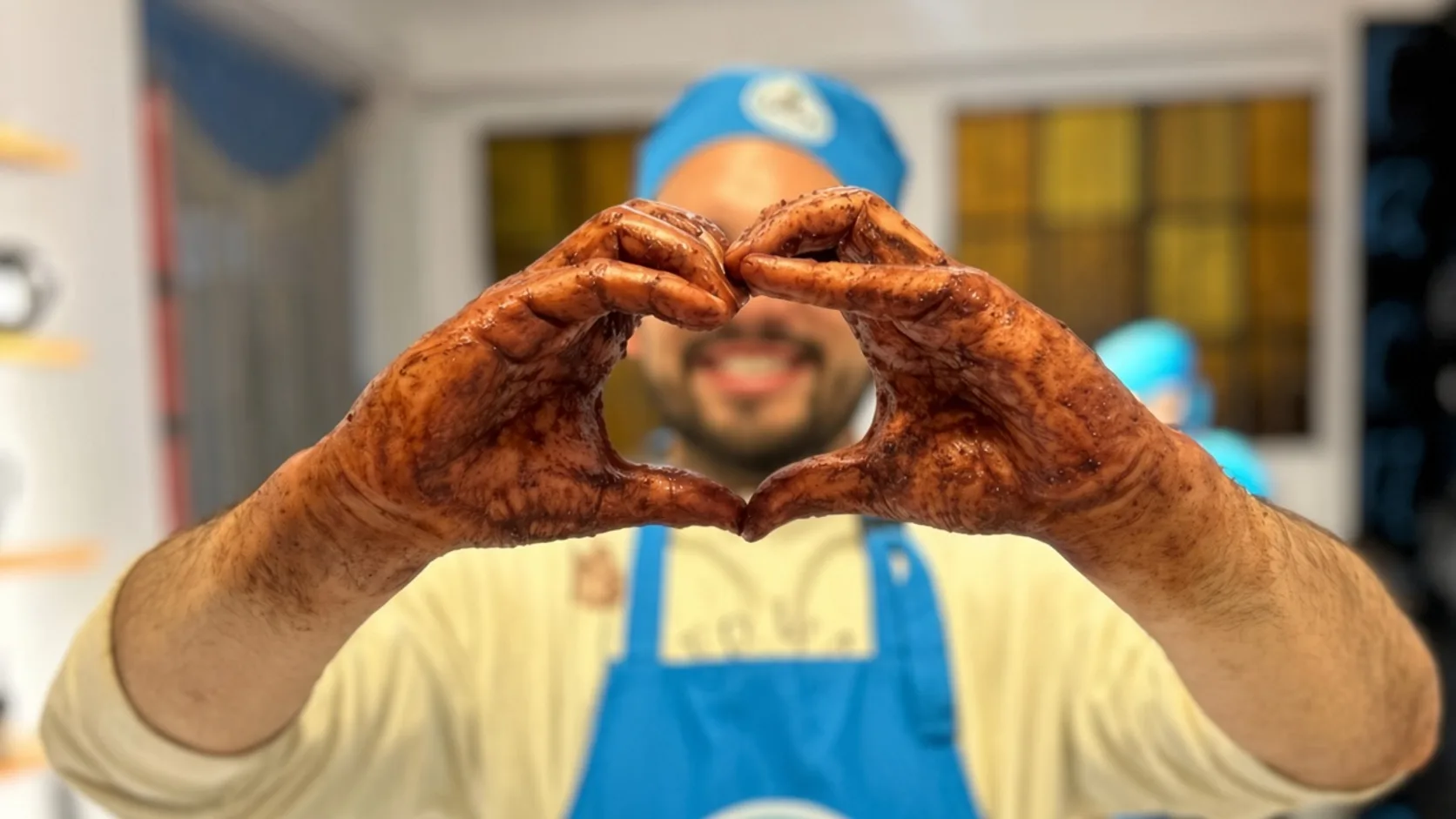 Prepara tu bebida ideal, el chocolate santafereño
